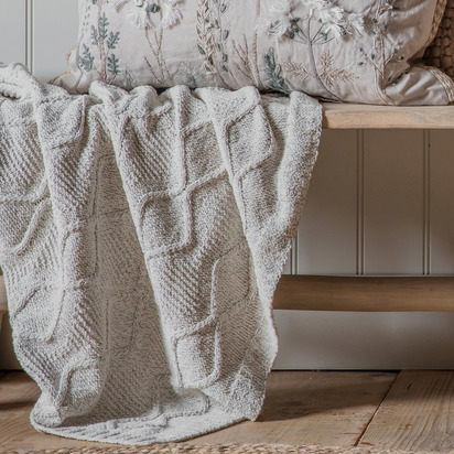 Chenille Knit Cable Throw Melange Grey