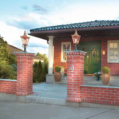 Chelsea 1 Light Pedestal Lantern