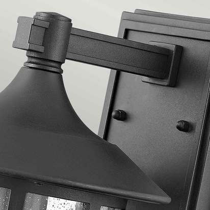 Freeport 1lt Medium Wall Lantern