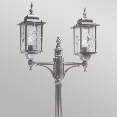 Wexford 2 Light Lamp Post