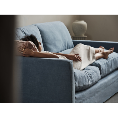 Otto 2.5 Seat Sofa in Taupe Brushed Linen Cotton