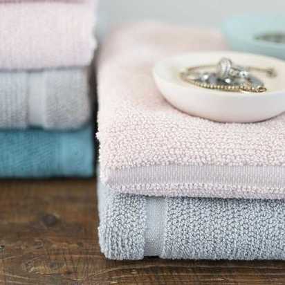 Aquanova Adagio Towel - Blush - Hand Towel