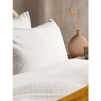 John Lewis Seersucker Spot Duvet Cover Set White | H1.00cm * W260.00cm * D220.00cm