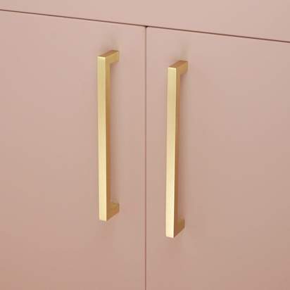 VOLTA D-Bar Slim Handle - Brass | 138mm (128mm CC) / Handle with Backplate