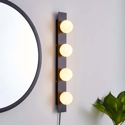 Coco Hollywood Mirror Plug In Light Bar