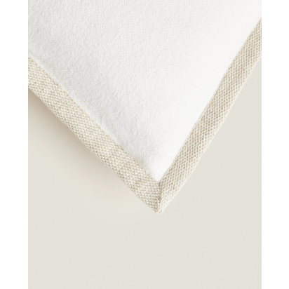 Cotton and linen cushion cover with a contrast trim. Cushion filling not included.