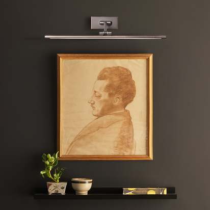 Smaller Milton picture light in bronze