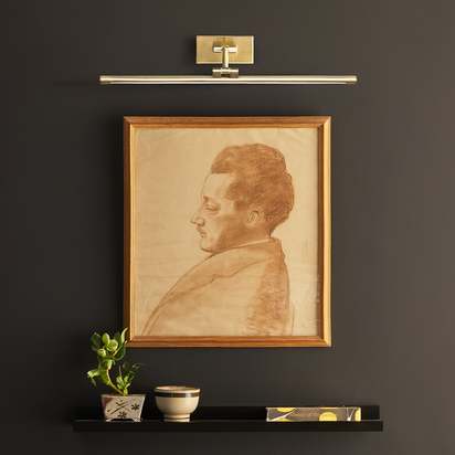 Smaller Milton picture light in brass