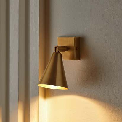 Crick single spotlight in antiqued brass