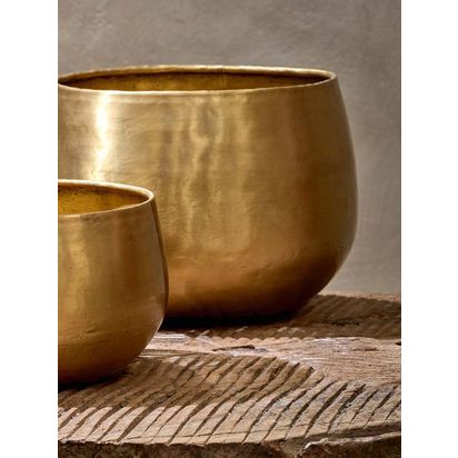 Nkuku Atsu Brass Planter Brass | Small: H10.5 x Dia.15cm. Medium: H14 x Dia.21cm. Large: H20 x Dia.27cm
