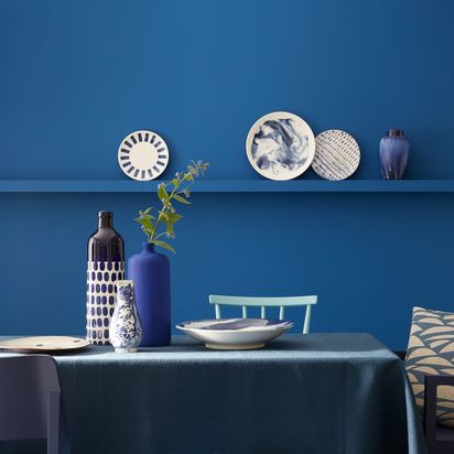 The Little Greene Paint Company Absolute Matt Emulsion, Strong Blues Mazarine (256) | Tester Pot