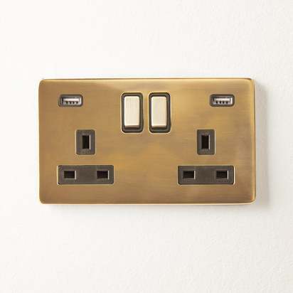 Florence two gang switched SP socket and dual USB outlet in brass
