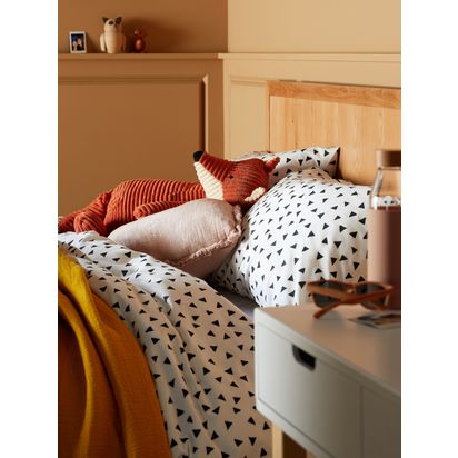 John Lewis Geometric Duvet Cover and Pillowcase Set, White/Black White/Black | Single: L200 x W135cm, Double: L200 x W200cm. Pillowcase: L75 x W50cm