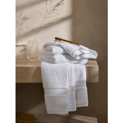 John Lewis Egyptian Cotton Towels White | H2 x W50 x D90cm