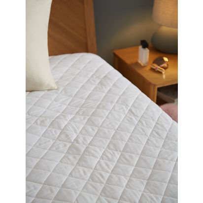 John Lewis Natural Cotton Quilted Mattress Protector White | W120 x L190