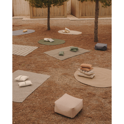 Baster outdoor cushion cover in beige PET with black stripes 40 x 70 cm