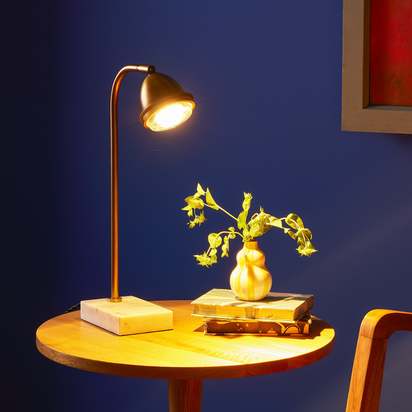 Beamish desk lamp in brass with marble base