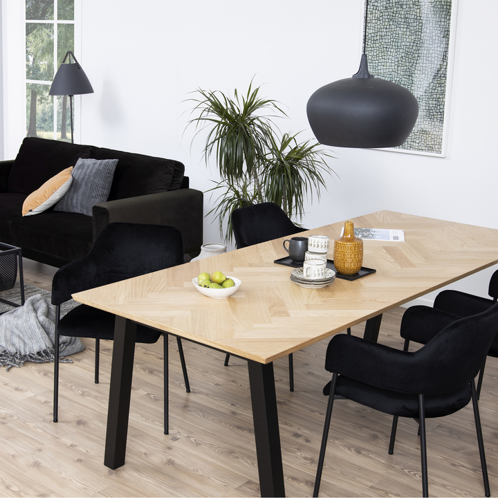 Open uri20240614 8828 1sti13q?1718372095