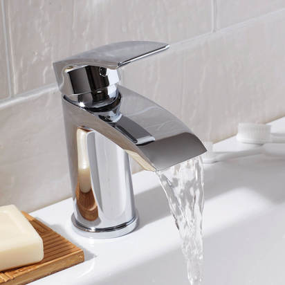 Vellamo Swift Chrome Basin Mixer Tap & Waste