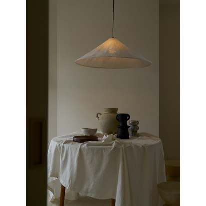 Siya - collapsible oversized linen shade