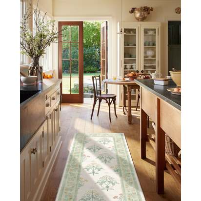 Meadow Sweet Ivory & Green Flatwoven Rug by Morris & Co. - 185 x 275 cm - Rug + Pad System