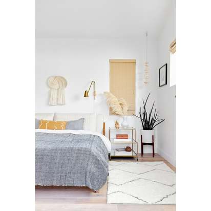 Moroccan Zigzag Plush Rug - 150 x 215 cm - Rug + Pad System