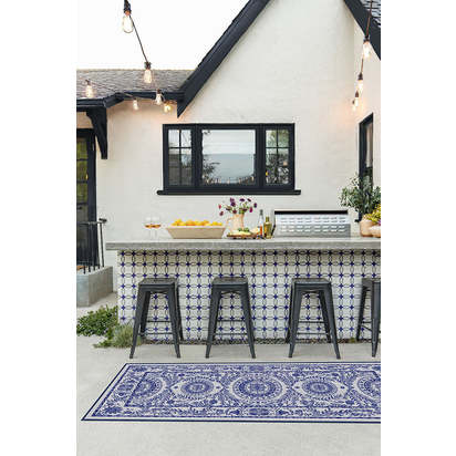 Fontaine Delft Blue Outdoor Rug - 90 x 150 cm - Rug + Pad System