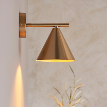Cape Wall Light Antique Brass