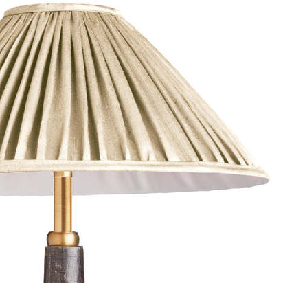 30cm extreme empire shade in Sand silk