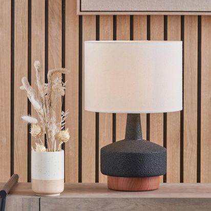 Open uri20241206 25353 ufciyb?1733452704