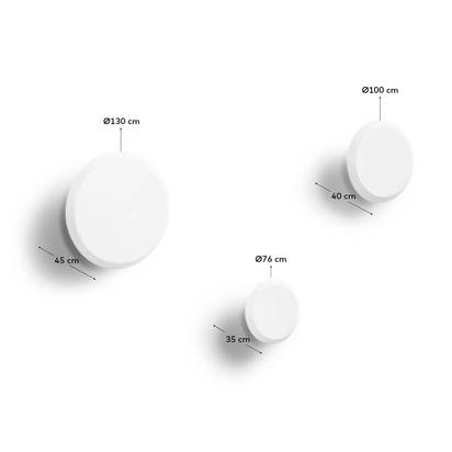 Set of 3 Nadua hangers in solid wood with a natural, white beech finish