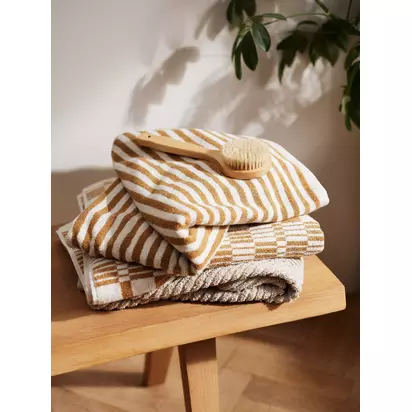 John Lewis Fine Stripe Towels Caramel | H150 x W100cm