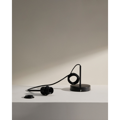 Fluvia metal lamp fittings in a black finish, 250 cm