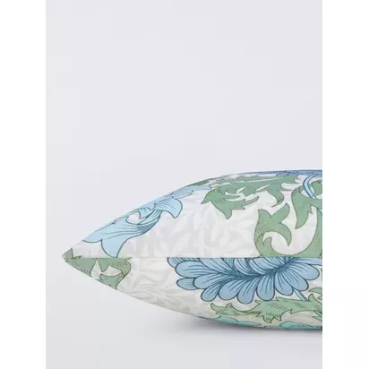 Morris & Co. Chrysanthemum Indoor/Outdoor Cushion, Indigo Indigo | 43 x 43cm