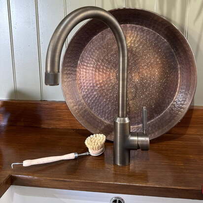 PORTMAN Swirled Kitchen Mixer Tap - Antique Brass - Default Title