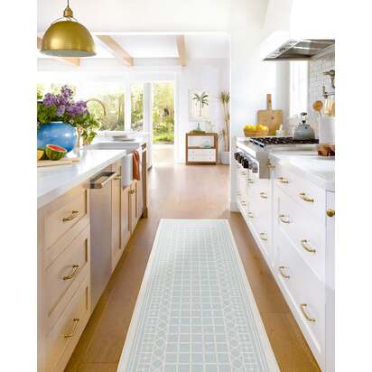 Palm Beach Powder Blue Flatwoven Rug by Gray Malin - 200 x 290 cm - Rug + Cushioned Pad System