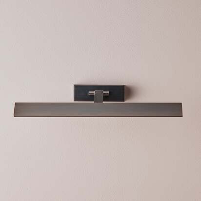 Medium Pelton picture light in bronze