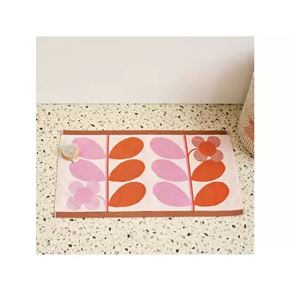 Orla Kiely Stem Bloom Bath Mat, Blush Blush | H1 x W90 x D50cm