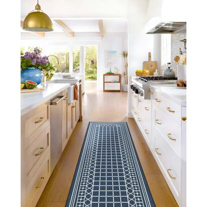 Palm Beach Navy Flatwoven Rug by Gray Malin - 200 x 290 cm - Rug + Cushioned Pad System