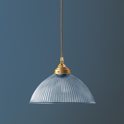 Cupola pendant in clear prismatic glass