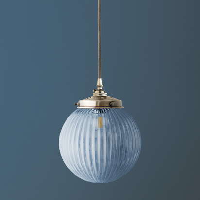 Regular Espere in prismatic glass