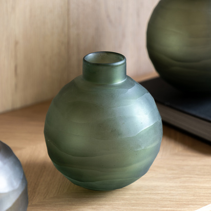 Daresbury Glass Globe Vase Green 140x140x140mm  - Small