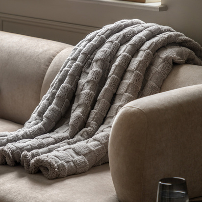 Glenworth Checked Sherpa Throw Grey