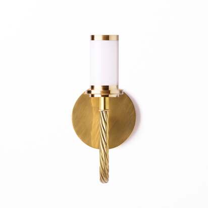 Quingo rechargeable wall fitting in brass