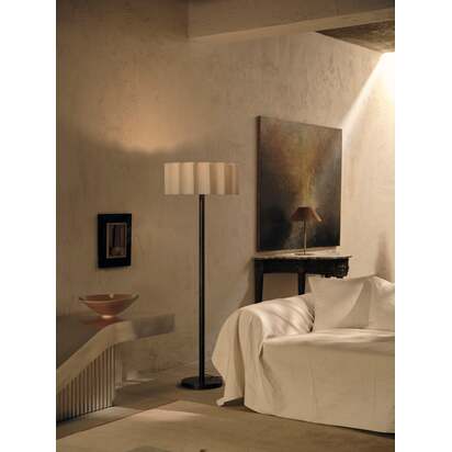 Viotti floor lamp
