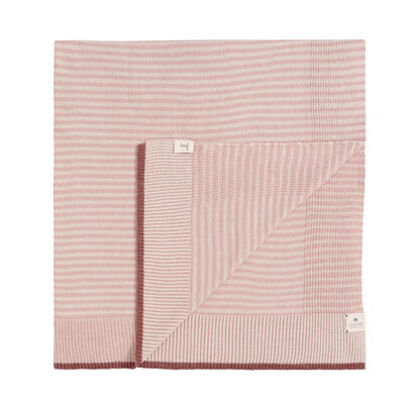 Loaf Easy Knit Woolen Blanket in Pink
