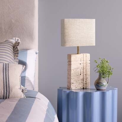 Criss Cross rechargeable table lamp in natural marble