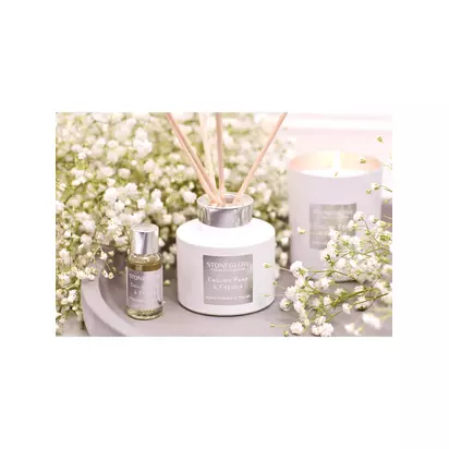 Stoneglow Luna English Pear & Freesia Reed Diffuser, 120ml White & Silver | 77mm x 77mm x 250mm