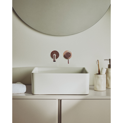 Ovara countertop basin in white glazed ceramic 36.5 x 36.5 cm