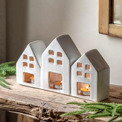 Pearly White Houses Tealight Holder 270x55x155mm
